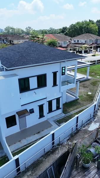 Rumah Berkembar untuk Dijual di Stampin (Kuching) - Sherene Kok - Exterior - PropertyGuru.com.my