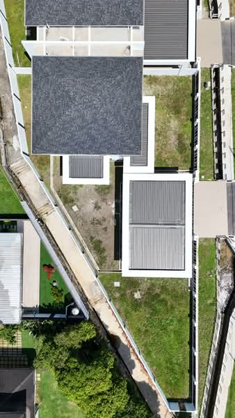 Rumah Berkembar untuk Dijual di Stampin (Kuching) - Sherene Kok - Exterior - PropertyGuru.com.my