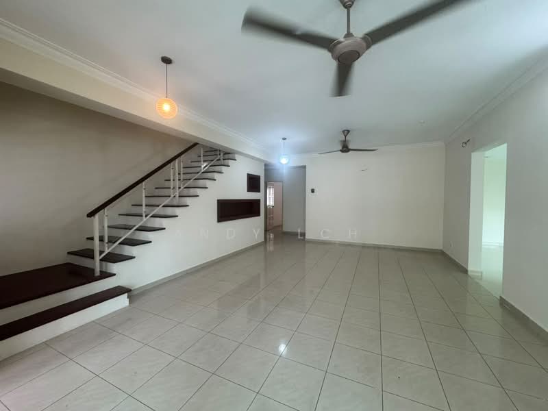 Rumah Teres 2 Tingkat untuk Disewa di Taman Meranti Jaya (Puchong) - Andy LCH - Living Room - PropertyGuru.com.my