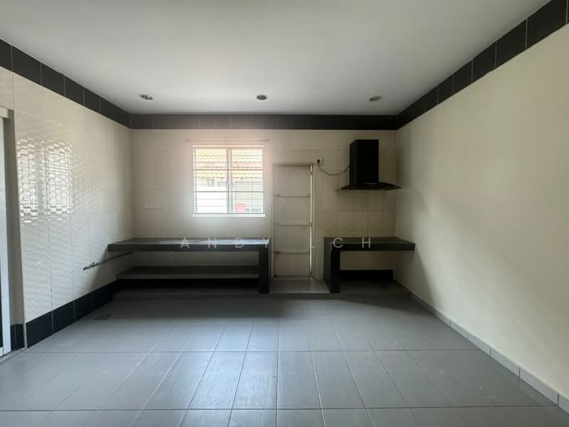 Rumah Teres 2 Tingkat untuk Disewa di Taman Meranti Jaya (Puchong) - Andy LCH - Kitchen - PropertyGuru.com.my