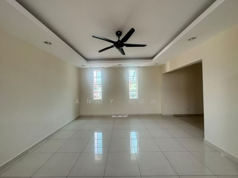 Rumah Teres 2 Tingkat untuk Disewa di Taman Meranti Jaya (Puchong) - Andy LCH - Living Room - PropertyGuru.com.my
