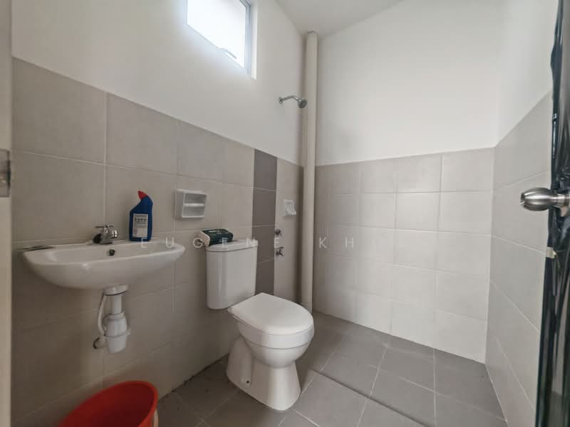 Rumah Teres untuk Dijual di Pasir Gudang (Johor) - Eugene Khoo - PropertyGuru.com.my