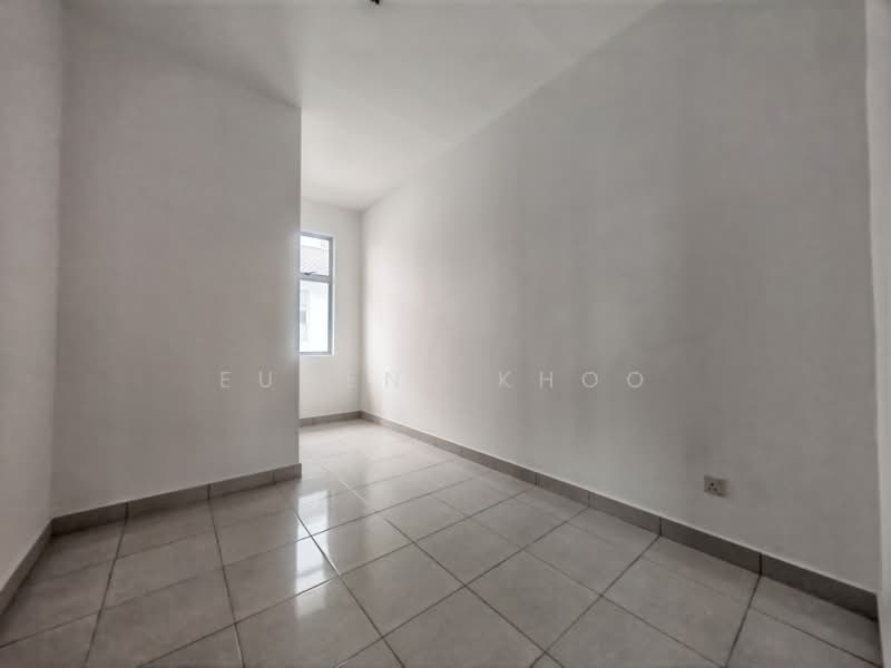 Rumah Teres untuk Dijual di Pasir Gudang (Johor) - Eugene Khoo - PropertyGuru.com.my