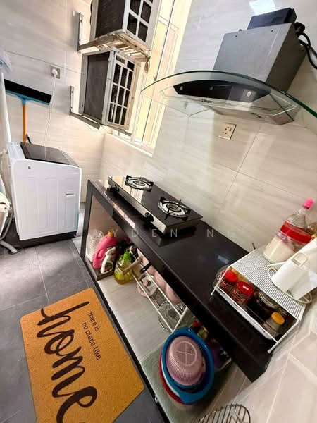 Pangsapuri untuk Dijual di Pangsapuri Persiaran Tanjung - Jayden Ng - Kitchen - PropertyGuru.com.my