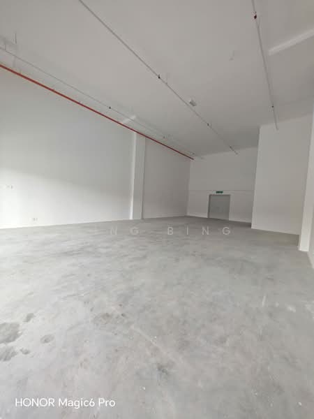 Shop for Rent in Setia Alam (Selangor) - Bing Bing - Interior - PropertyGuru.com.my