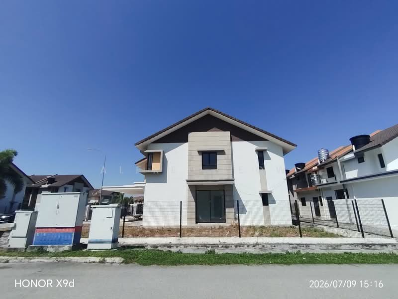 Rumah Teres untuk Disewa di Bandar Mahkota Banting (Tanjong Duabelas) - Alfred Leow - Exterior - PropertyGuru.com.my