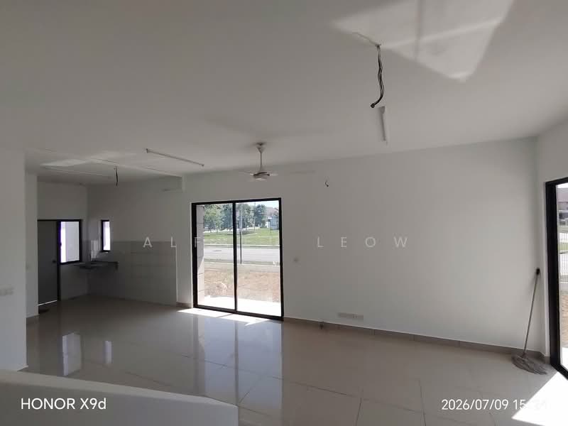 Rumah Teres untuk Disewa di Bandar Mahkota Banting (Tanjong Duabelas) - Alfred Leow - Living Room - PropertyGuru.com.my