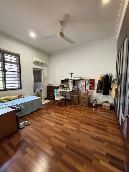 Semi-Detached House for Sale in Kota Kemuning (Shah Alam) - Kenjjo Yeo - Bedroom - PropertyGuru.com.my