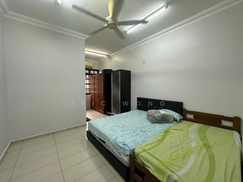 1.5-storey Terraced House for Sale in Bandar Seri Alam (Masai) - Eric Wong - PropertyGuru.com.my