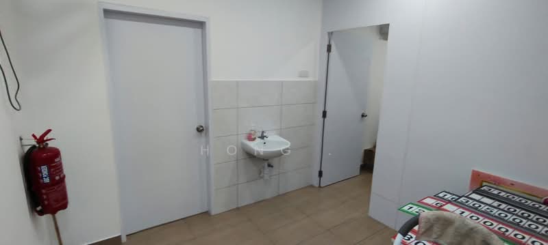 Shop / Office for Rent in Sungai Nibong (Bayan Lepas) - Hong . - Interior - PropertyGuru.com.my