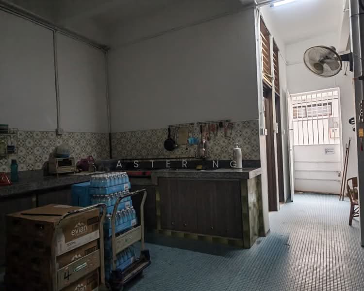 Shop for Sale in George Town (Penang) - Aster Ng - Kitchen - PropertyGuru.com.my