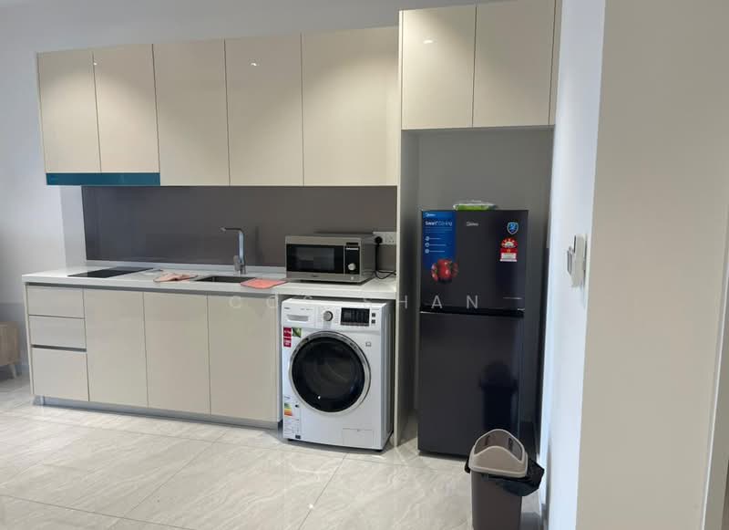 Servis Apartment untuk Disewa di Quill Residence - CCS Shan - Kitchen - PropertyGuru.com.my