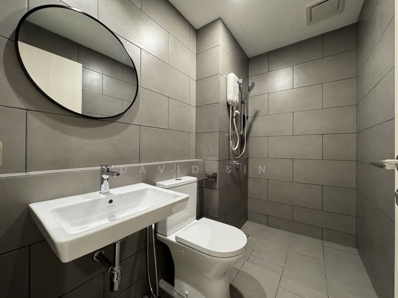 Servis Apartment untuk Disewa di Maya Ara Residences - David Sin - Bathroom - PropertyGuru.com.my