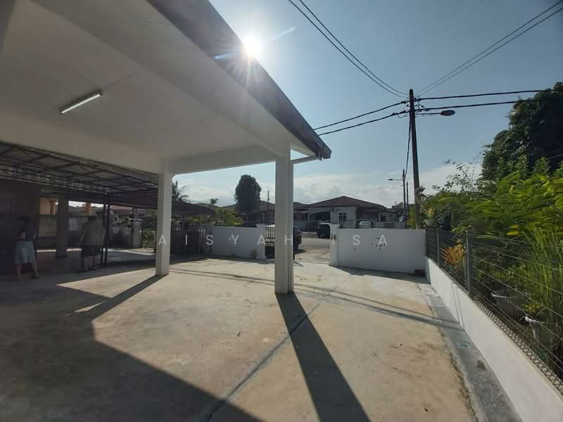 Rumah Berkembar untuk Dijual di Senawang (Negeri Sembilan) - Aisyah Isa - Exterior - PropertyGuru.com.my