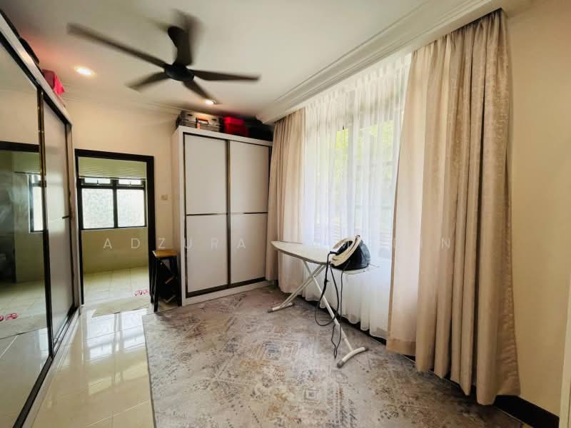 Bungalow for Sale in Bukit Jelutong (Shah Alam) - Adzura Zamedin - PropertyGuru.com.my