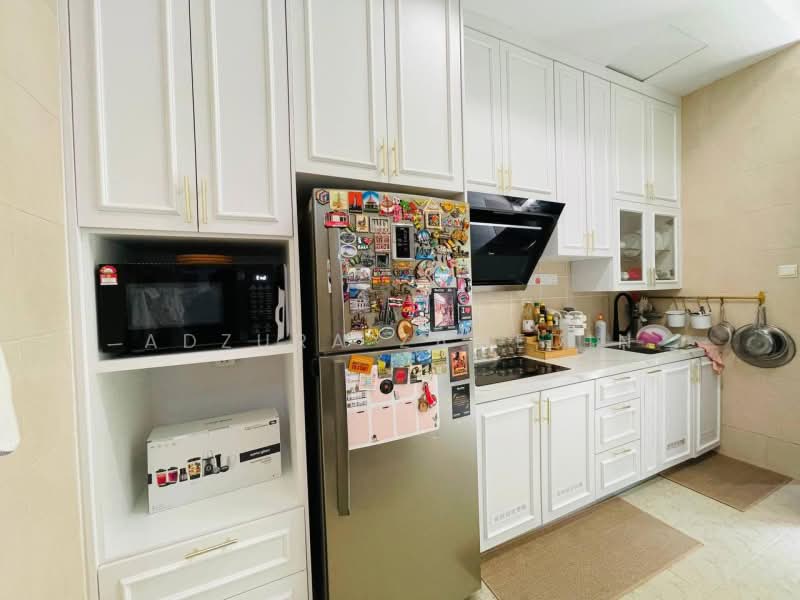 Bungalow for Sale in Bukit Jelutong (Shah Alam) - Adzura Zamedin - PropertyGuru.com.my