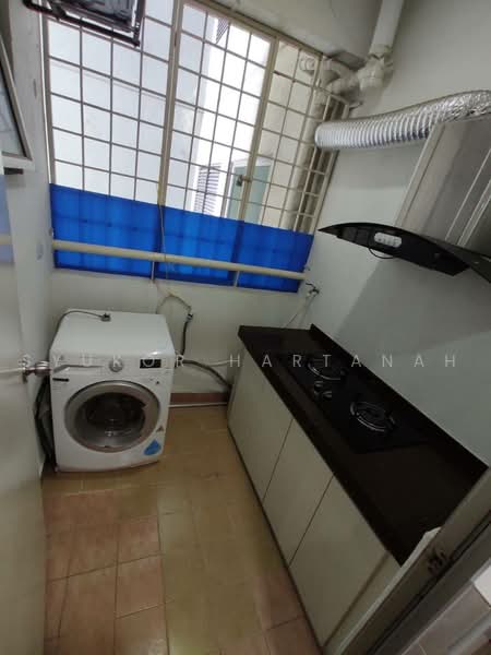 Service Residence for Sale at Metropolitan Square - Syukor Hartanah - Kitchen - PropertyGuru.com.my