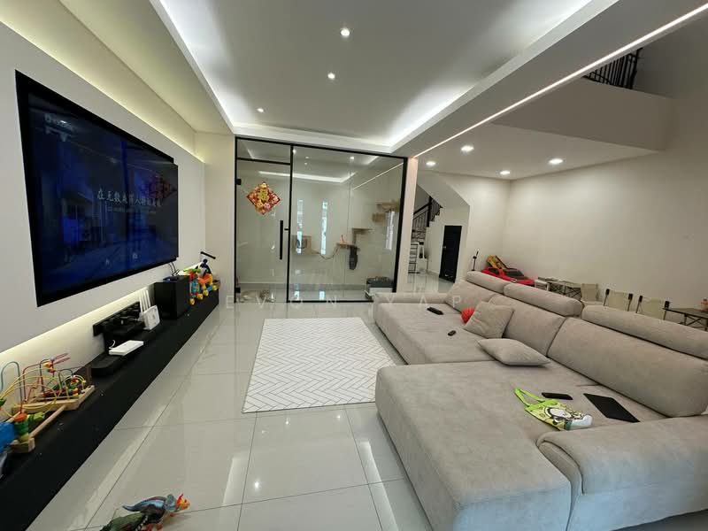 1.5-storey Terraced House for Sale in Taman Mutiara Rini (Skudai) - Evon Yap - Living Room - PropertyGuru.com.my
