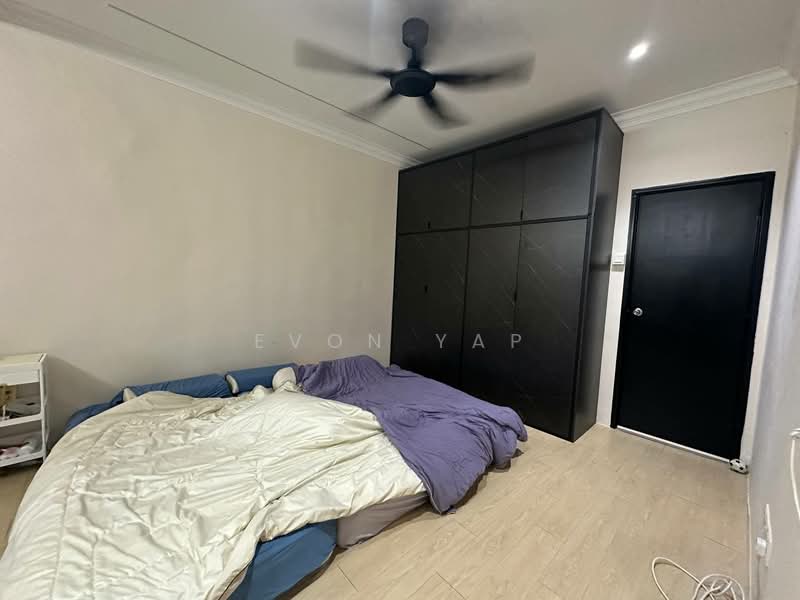 1.5-storey Terraced House for Sale in Taman Mutiara Rini (Skudai) - Evon Yap - Bedroom - PropertyGuru.com.my