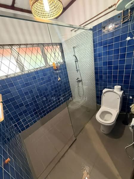 Bungalow for Sale in Ukay Heights (Ampang) - Anna H - Bathroom - PropertyGuru.com.my