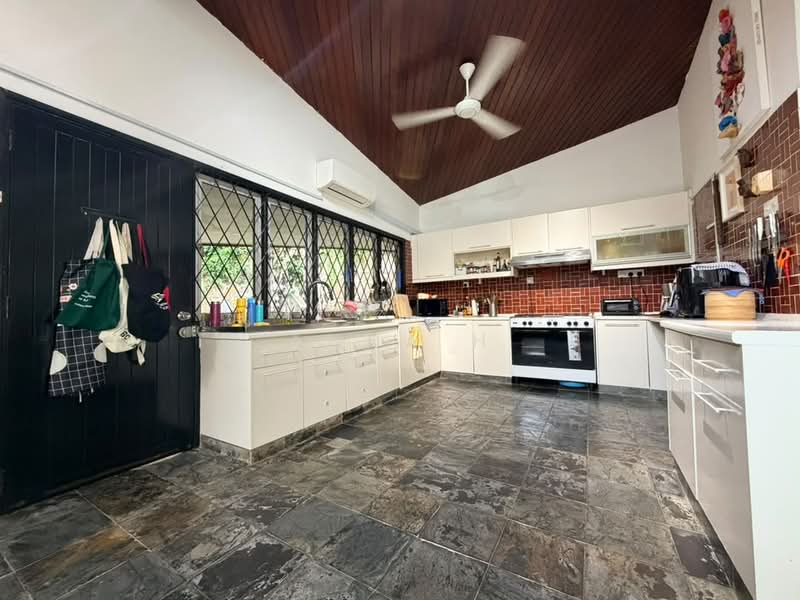 Bungalow for Sale in Ukay Heights (Ampang) - Anna H - Kitchen - PropertyGuru.com.my