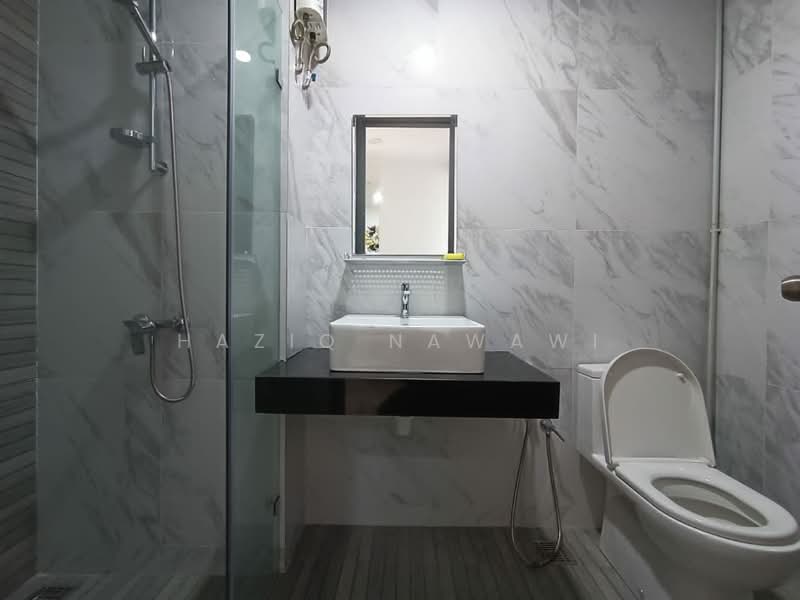 Service Residence for Rent at Emporis - Haziq Nawawi - Bathroom - PropertyGuru.com.my