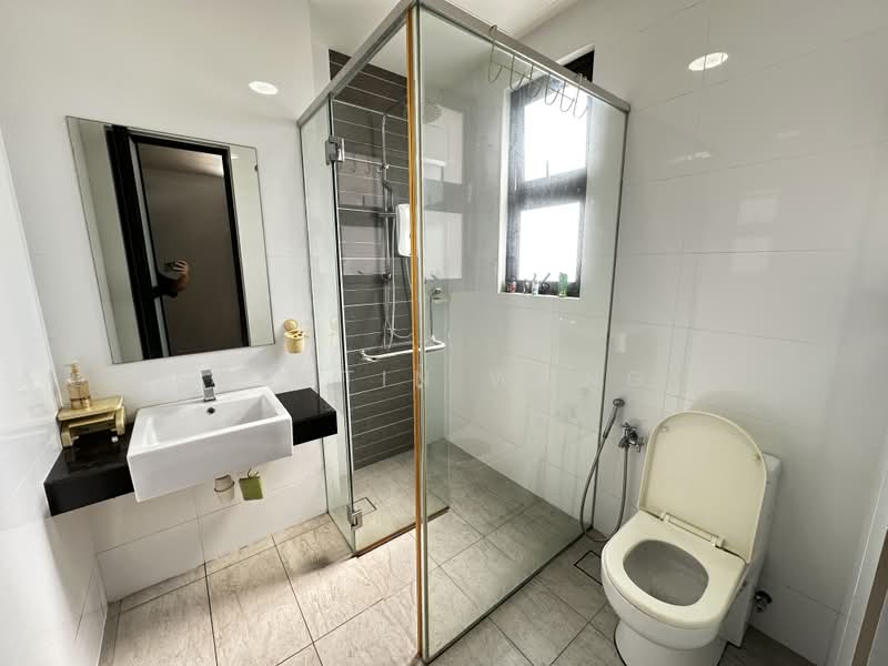 Servis Apartment untuk Disewa di D'Aman Residences @ Puchong - Austin Wong - Bathroom - PropertyGuru.com.my