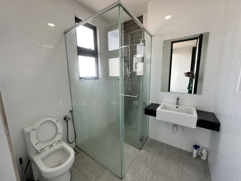 Servis Apartment untuk Disewa di D'Aman Residences @ Puchong - Austin Wong - Bathroom - PropertyGuru.com.my