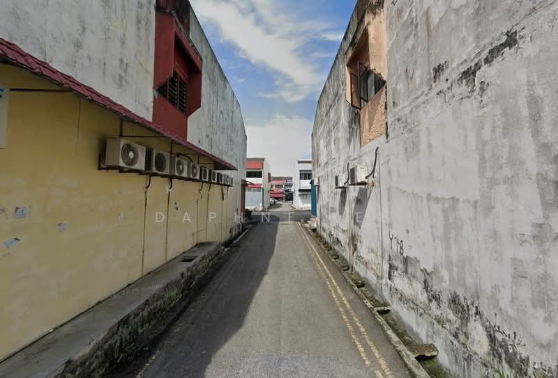 Shop / Office for Rent in Taman Johor Jaya (Johor Bahru) - Daphne Lee - Exterior - PropertyGuru.com.my