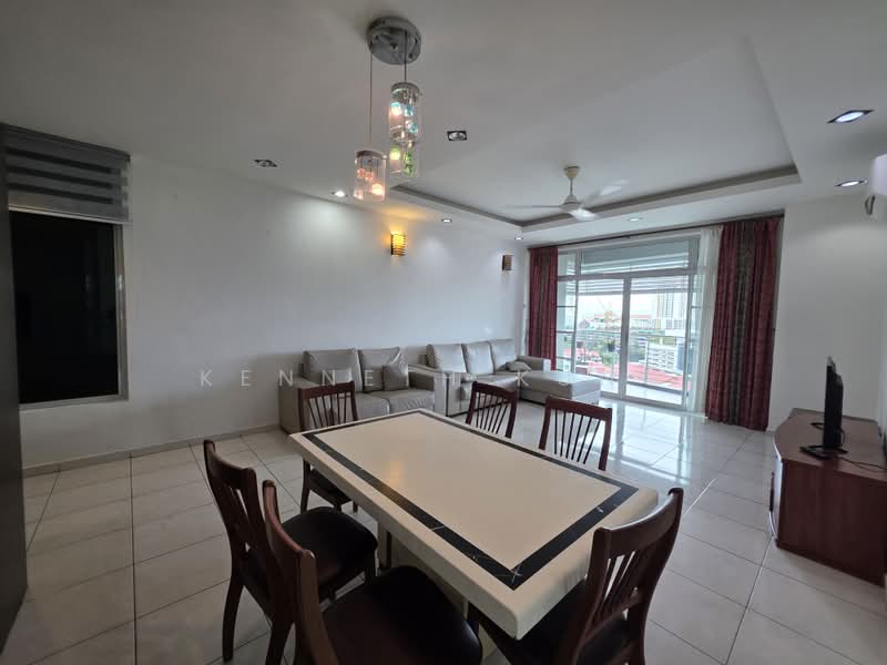 Kondominium untuk Dijual di The Brezza - Kenneth Kung - Living Room - PropertyGuru.com.my