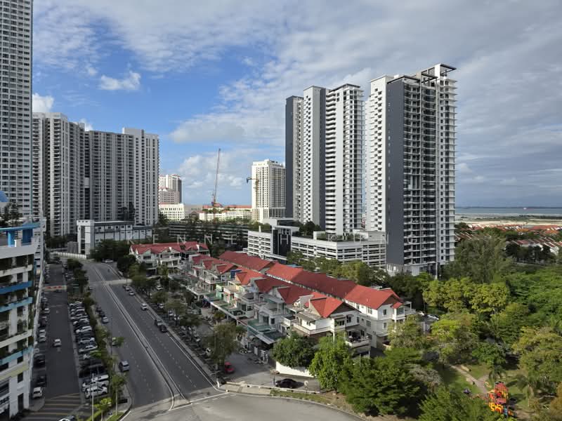 Kondominium untuk Dijual di The Brezza - Kenneth Kung - Exterior - PropertyGuru.com.my