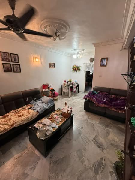 Rumah Teres 2 Tingkat untuk Dijual di BANDAR PUCHONG JAYA (Puchong) - Jacky Wong - Living Room - PropertyGuru.com.my