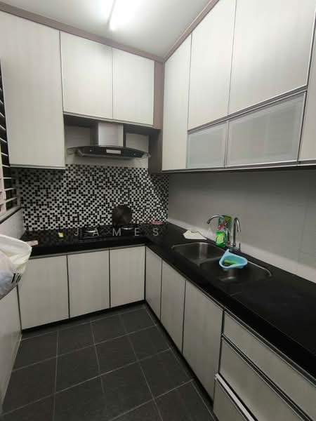 Kondominium untuk Disewa di Platinum Hill PV 2 - James Tan - Kitchen - PropertyGuru.com.my