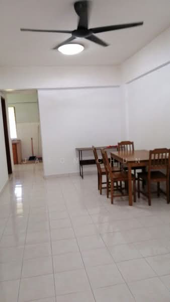 Rumah Flat untuk Disewa di Bandar Mahkota Cheras Flat - Jason Chun - Dining Room - PropertyGuru.com.my