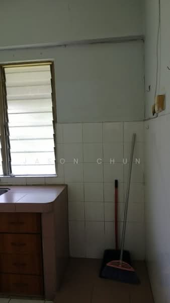 Rumah Flat untuk Disewa di Bandar Mahkota Cheras Flat - Jason Chun - Kitchen - PropertyGuru.com.my
