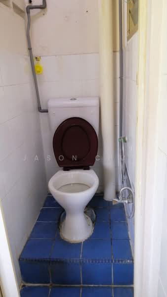 Rumah Flat untuk Disewa di Bandar Mahkota Cheras Flat - Jason Chun - Bathroom - PropertyGuru.com.my