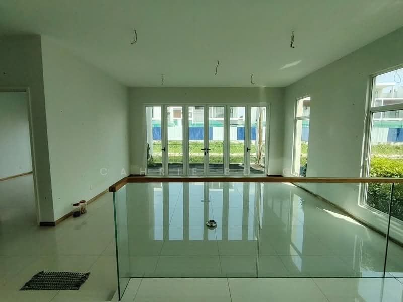 Bungalow for Sale in Senibong (Permas Jaya) - Cahrie Bong - Living Room - PropertyGuru.com.my