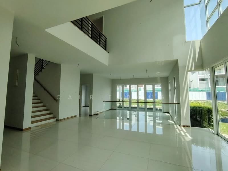 Bungalow for Sale in Senibong (Permas Jaya) - Cahrie Bong - Living Room - PropertyGuru.com.my