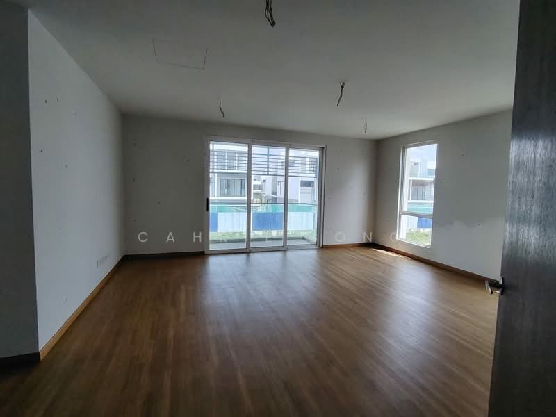 Bungalow for Sale in Senibong (Permas Jaya) - Cahrie Bong - PropertyGuru.com.my