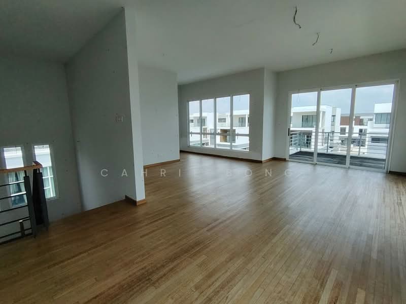 Bungalow for Sale in Senibong (Permas Jaya) - Cahrie Bong - PropertyGuru.com.my