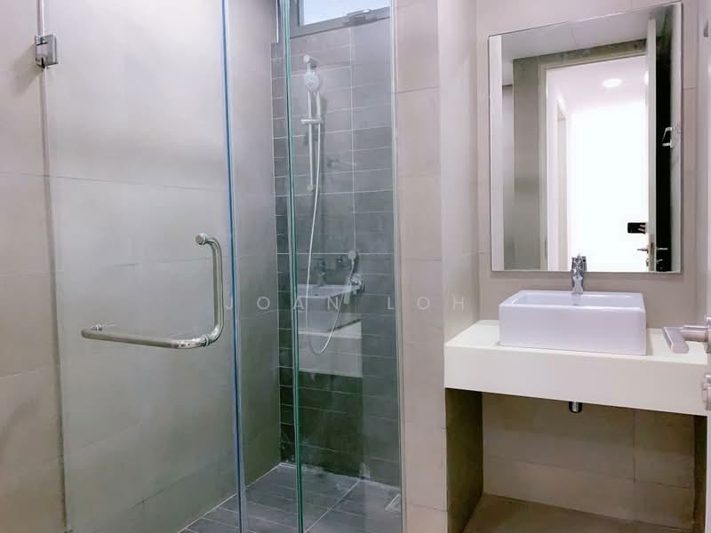 Condominium for Sale at Vivo Residential Suites - Joan Loh - Bathroom - PropertyGuru.com.my
