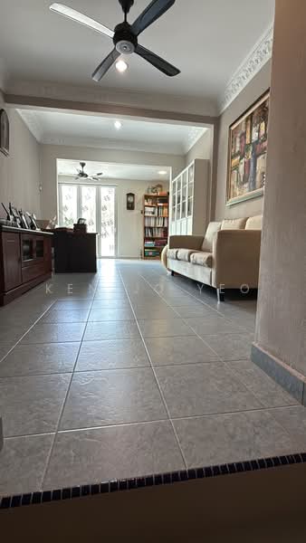 Rumah Teres 2 Tingkat untuk Dijual di Kota Kemuning (Shah Alam) - Kenjjo Yeo - Living Room - PropertyGuru.com.my