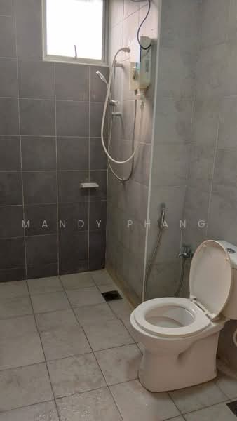 Apartment for Rent at Residensi Falim (PR1MA Falim) - Mandy Phang - Bathroom - PropertyGuru.com.my