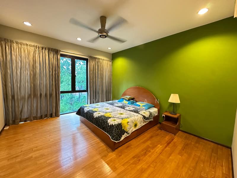 Bungalow for Sale in Bukit Gita Bayu (Seri Kembangan) - David Tan - Bedroom - PropertyGuru.com.my