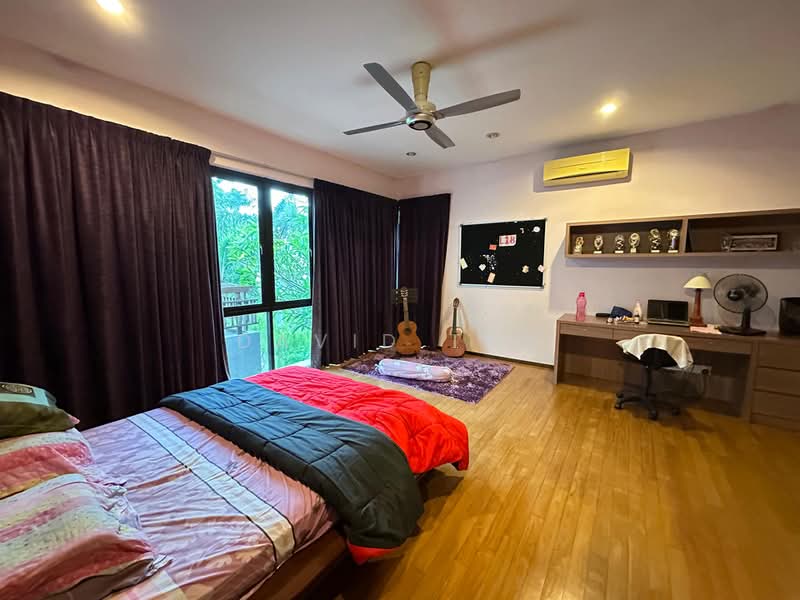Bungalow for Sale in Bukit Gita Bayu (Seri Kembangan) - David Tan - Bedroom - PropertyGuru.com.my