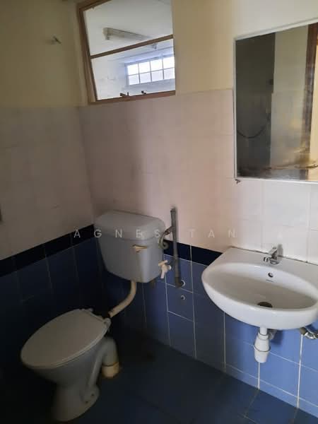 Condominium for Rent at Danau Impian - Agnes Tan - Bathroom - PropertyGuru.com.my
