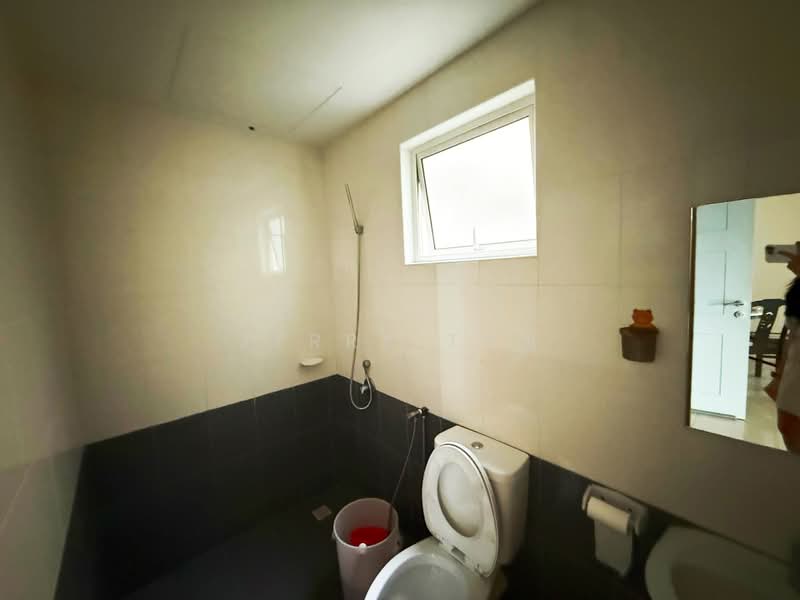 Servis Apartment untuk Disewa di Birch Regency @ Penang Times Square - Jerry Tan - Bathroom - PropertyGuru.com.my