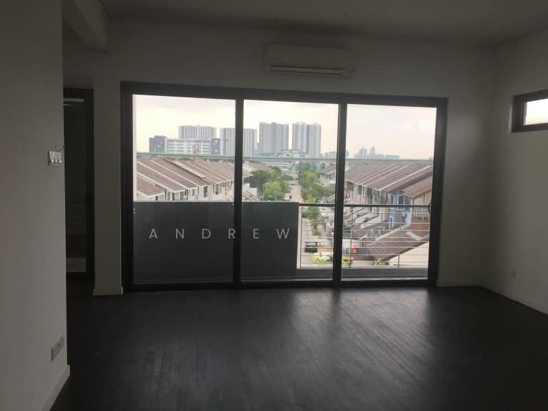 Semi-Detached House for Sale in Lake Fields (Sungai Besi) - andrew lim - PropertyGuru.com.my