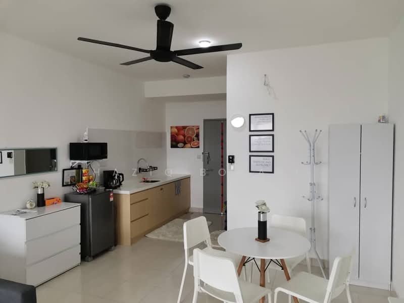 Service Residence for Sale at Tiara Imperio Residence - Haziq Bohari - Kitchen - PropertyGuru.com.my
