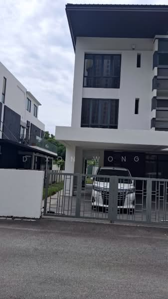3-storey Terraced House for Sale in Bukit Jalil (Kuala Lumpur) - Dixon Wong - Exterior - PropertyGuru.com.my